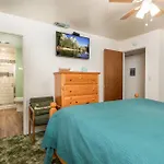 Cedar Mountain Lodge